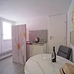Apartment Lux
