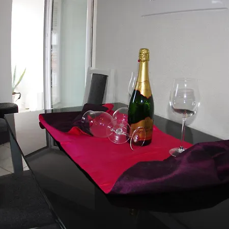 Apartment Lux