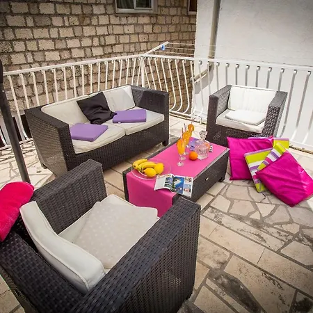 Apartment Lux *