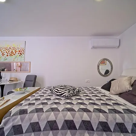 Lux Apartamento Makarska